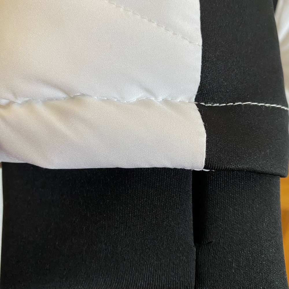 Calvin Klein White and Black Quilted Puffer Jacket with Hood - Picture 5 of 5